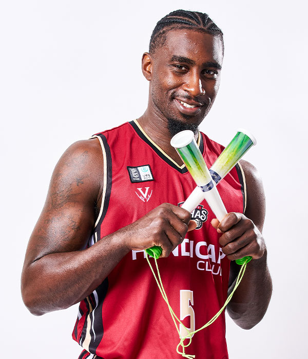 アンソニー・クレモンズ