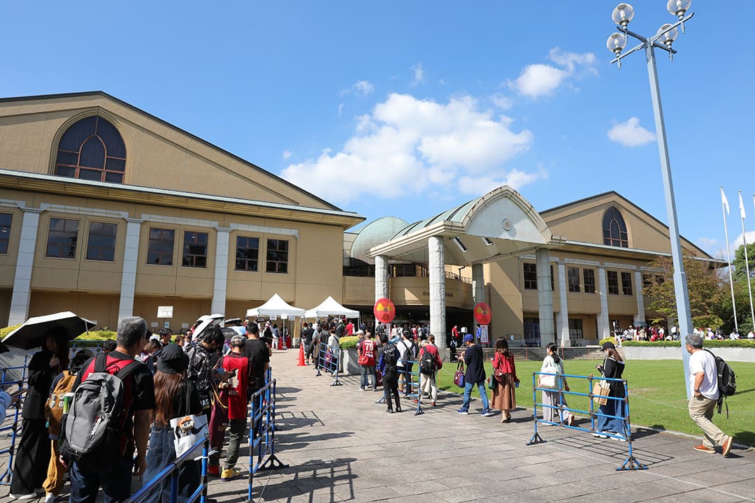 越谷市立総合体育館